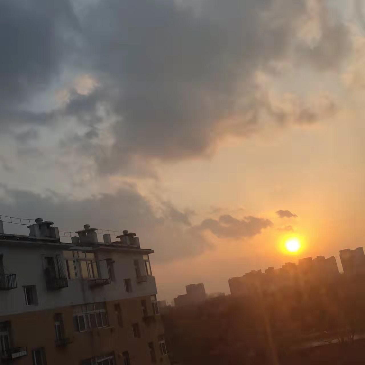 阿盈