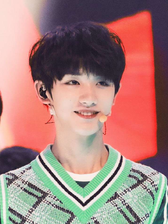 丁程鑫