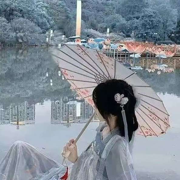 画卿晚