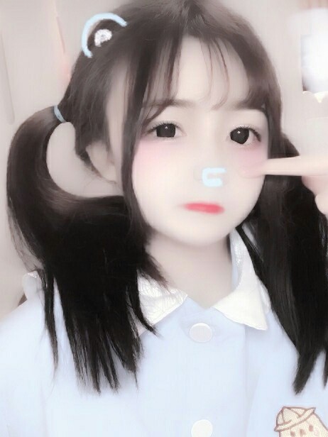 林卿.