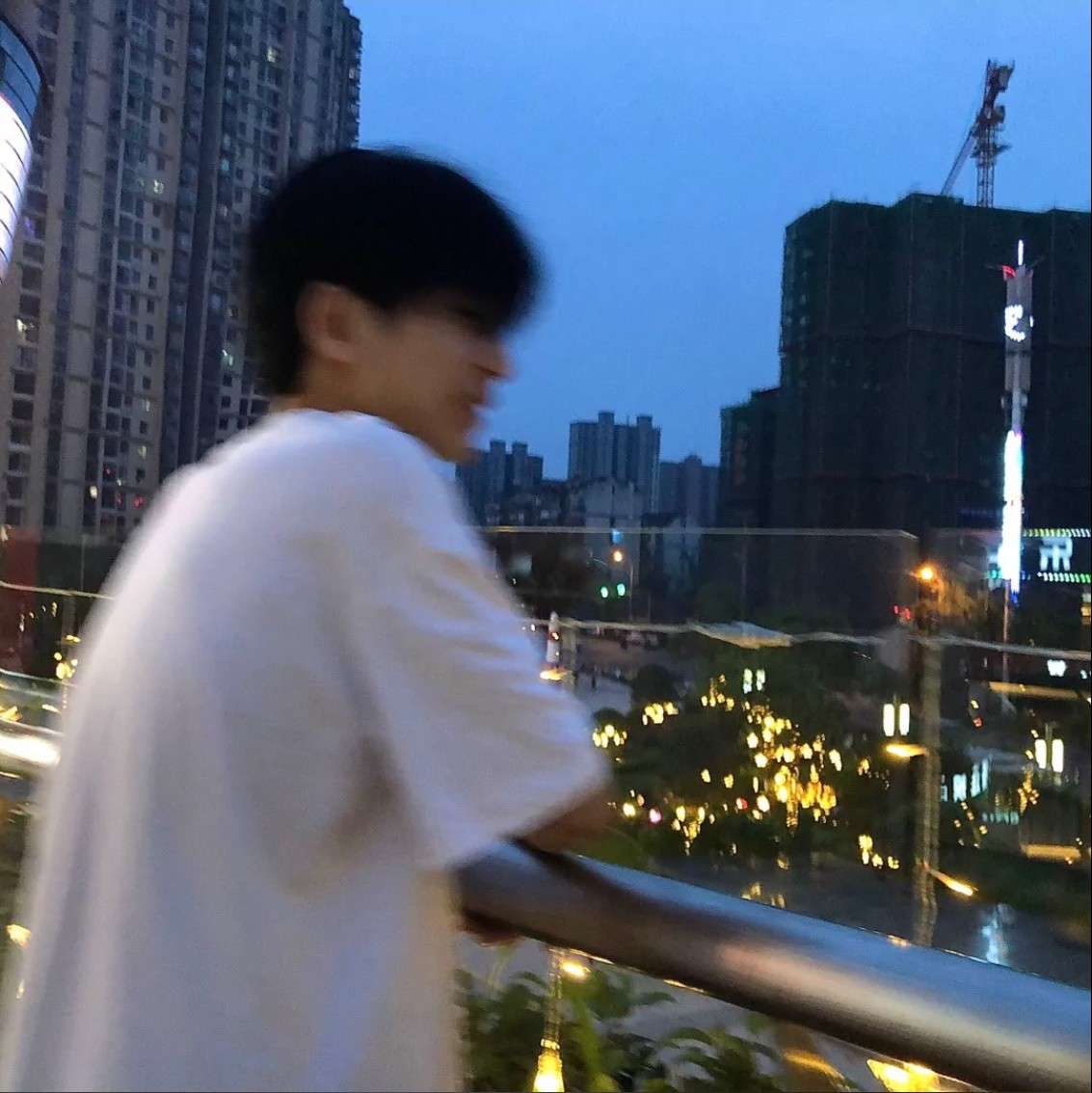 璟南