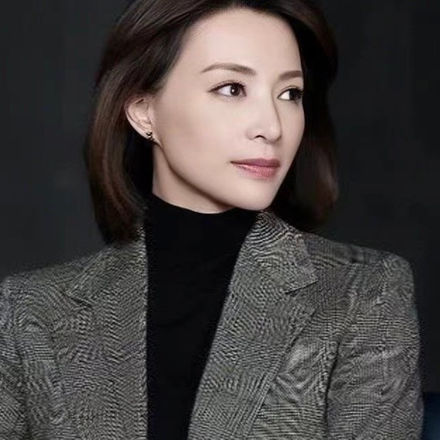 董卿