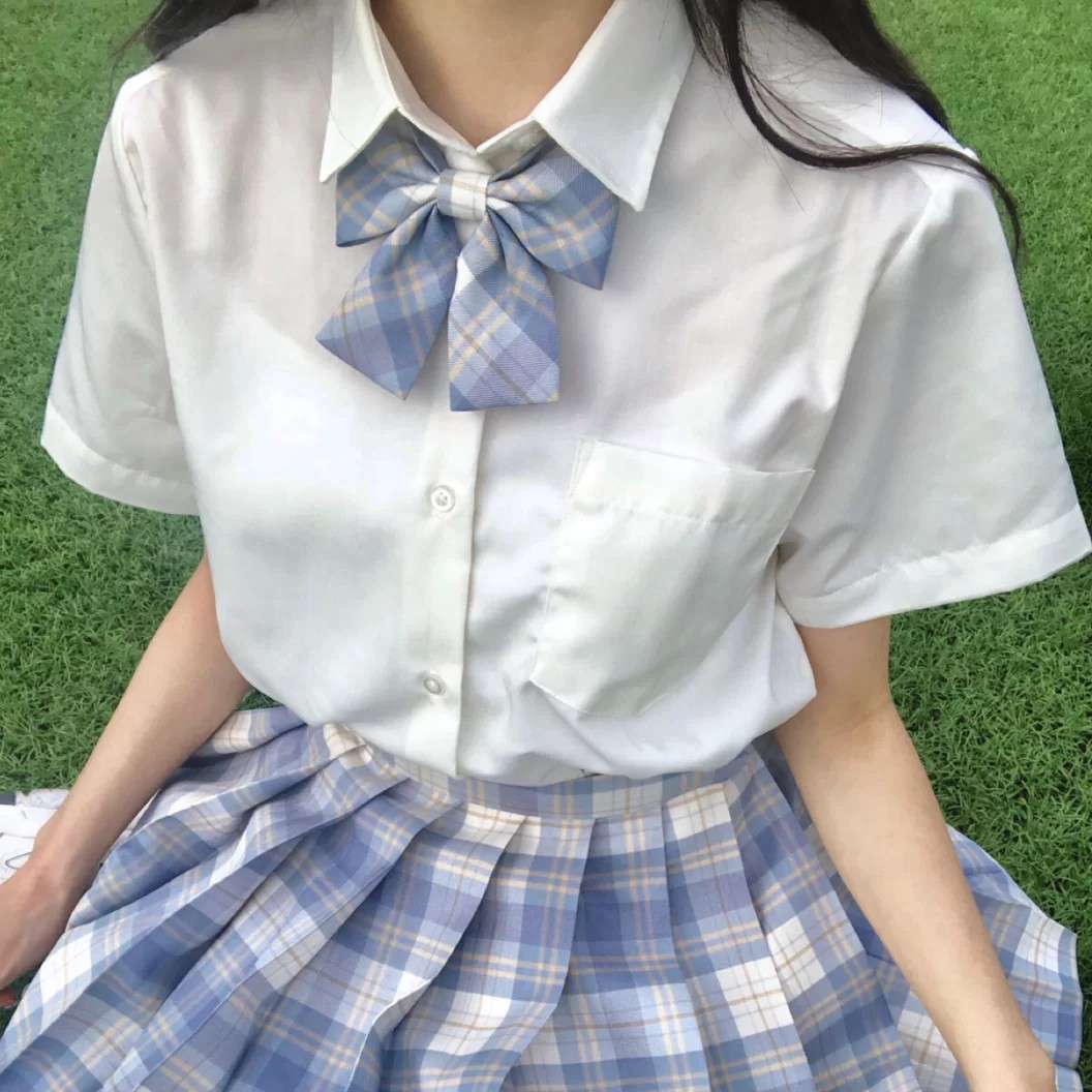 万子怡