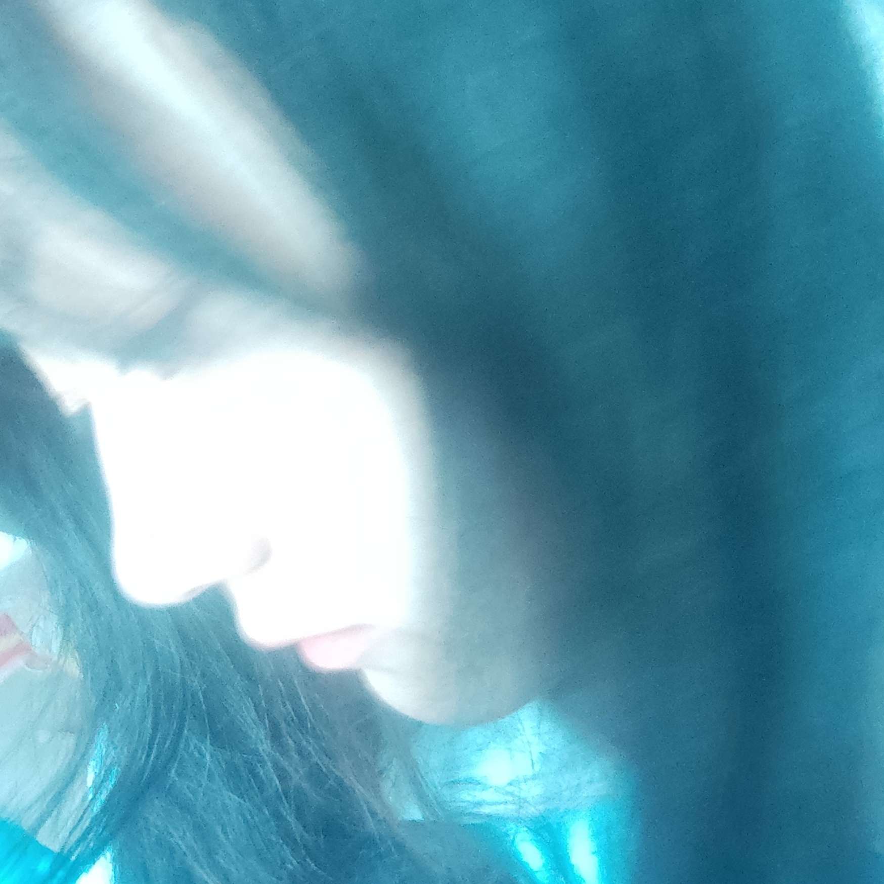 月神明了远方