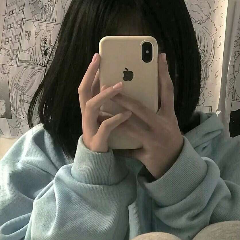 听lHy续写浪漫.