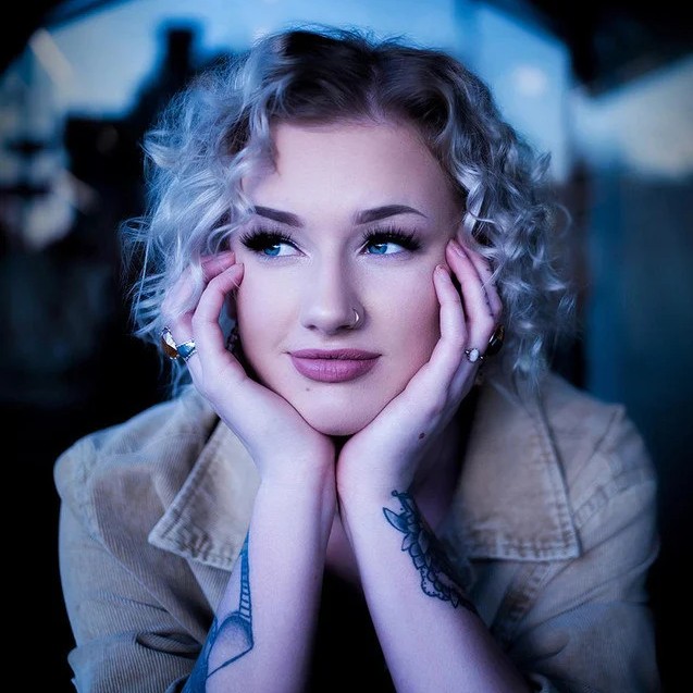 Amber Leigh Irish