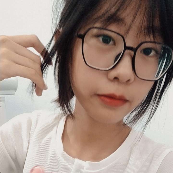 李雅静