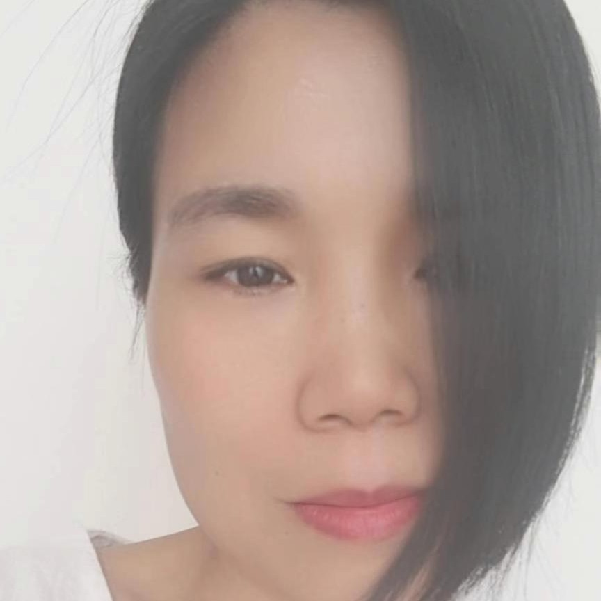 黄文玲