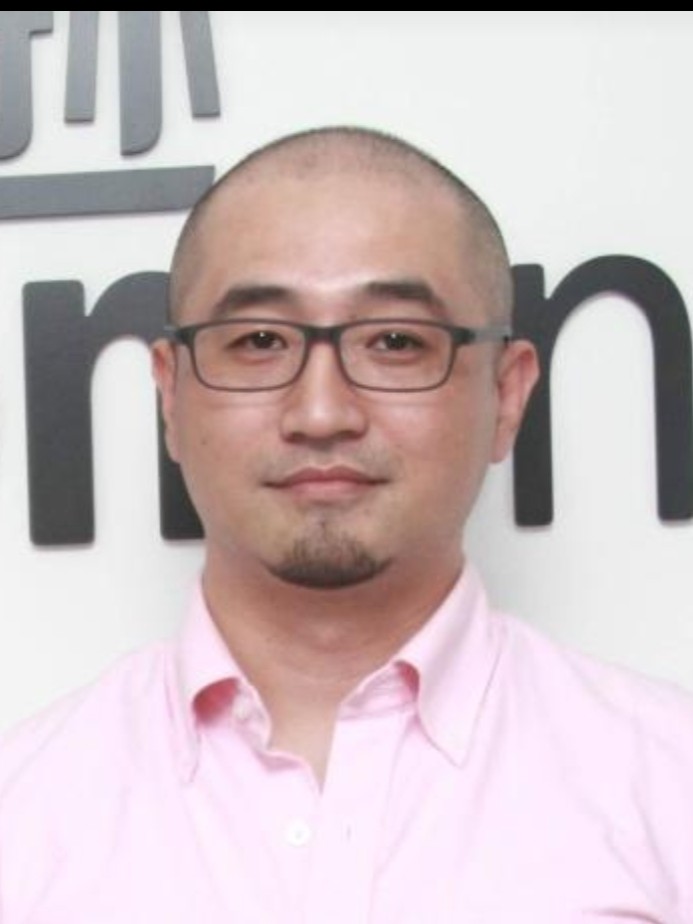 高铭