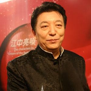 周岭