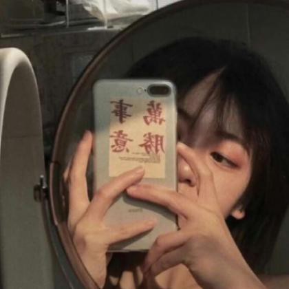 遛鲸鱼的猫