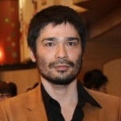 迫稔雄