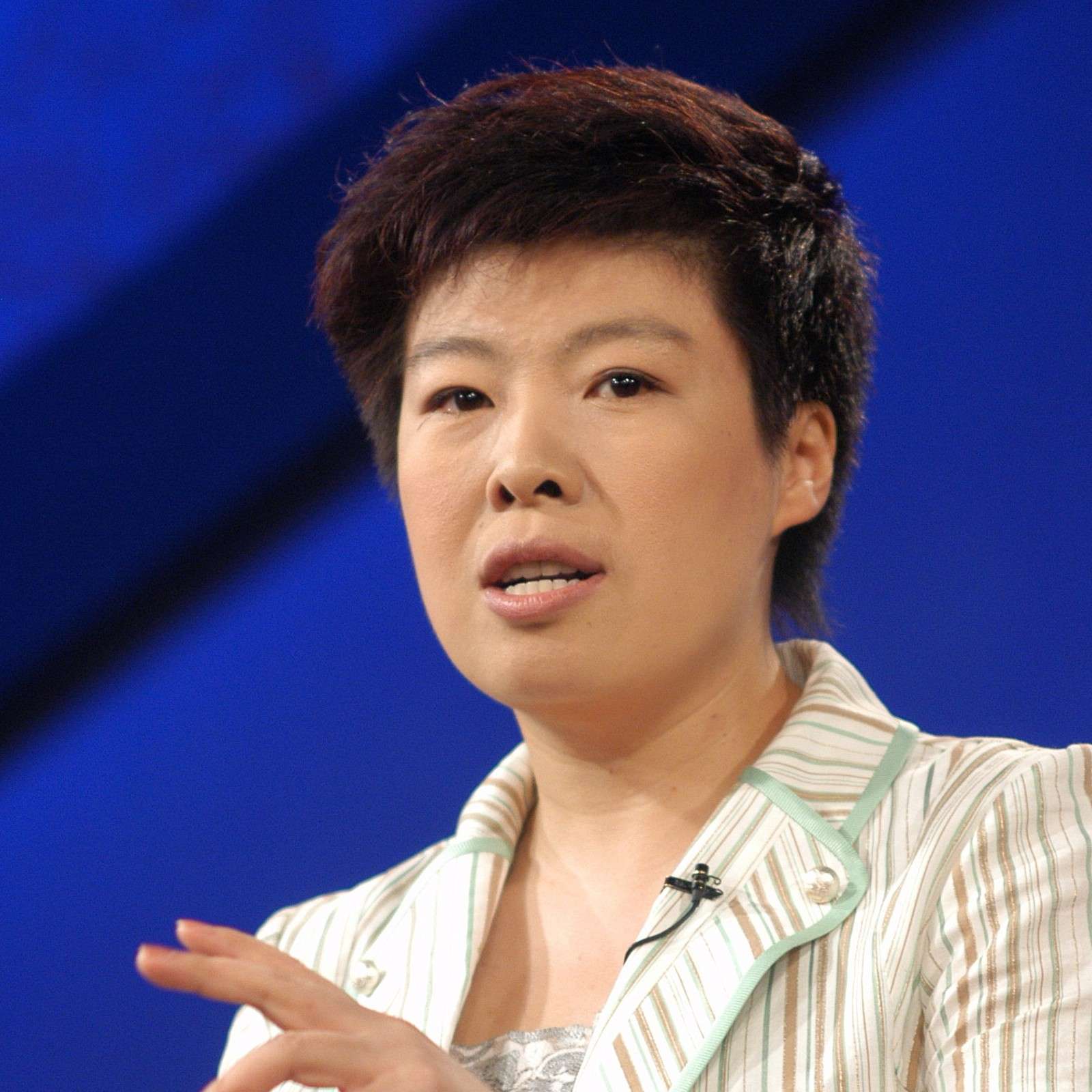 于丹