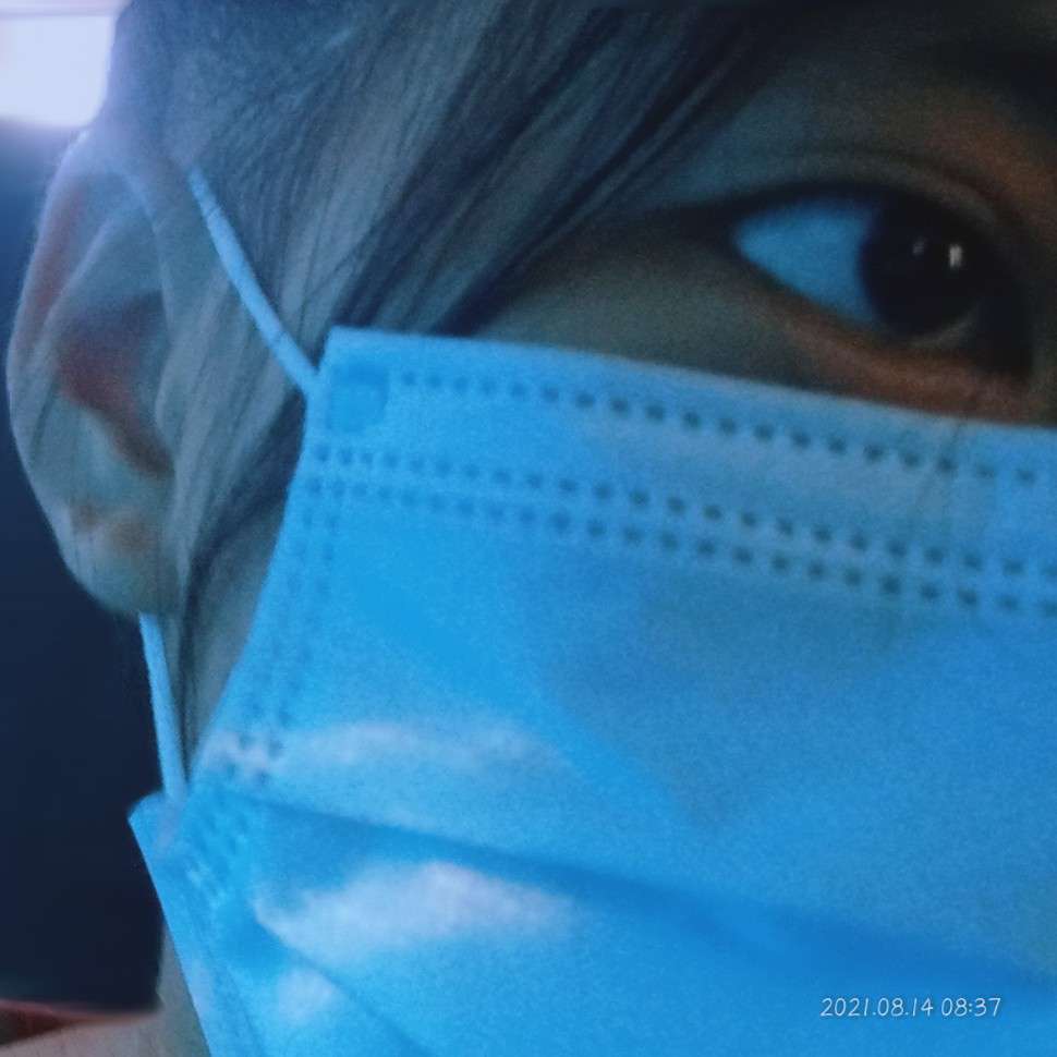 绝不吃蒜头