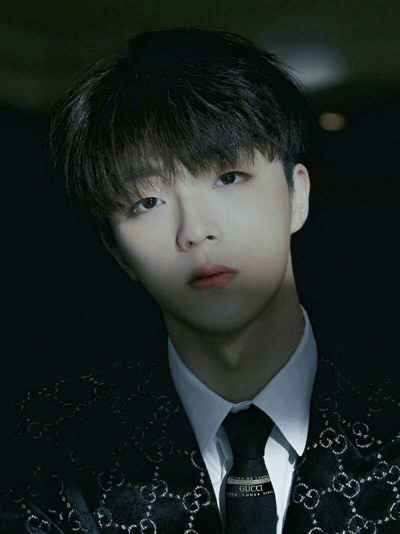 陈立农