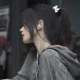 卿辞.