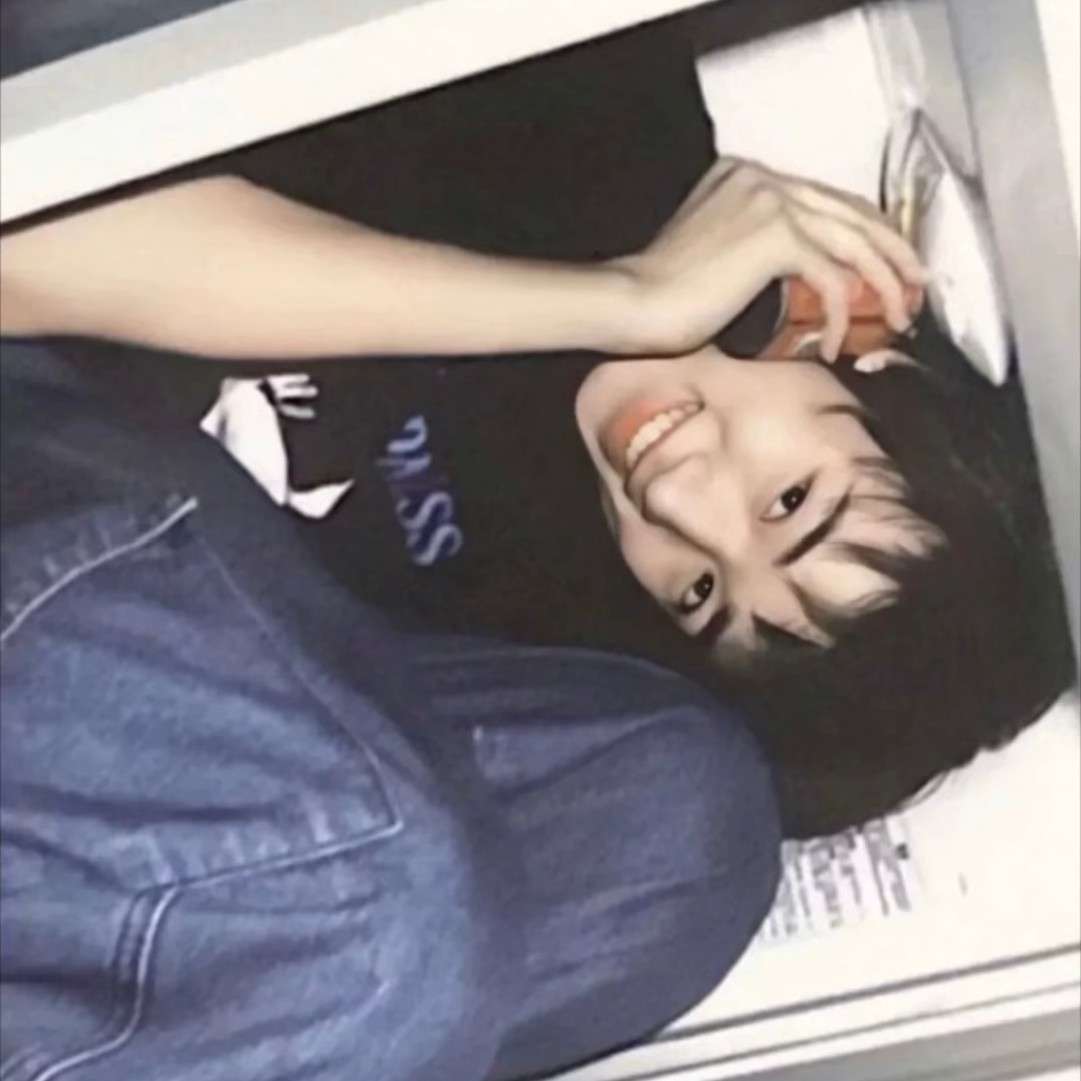 皎洁b.的专辑