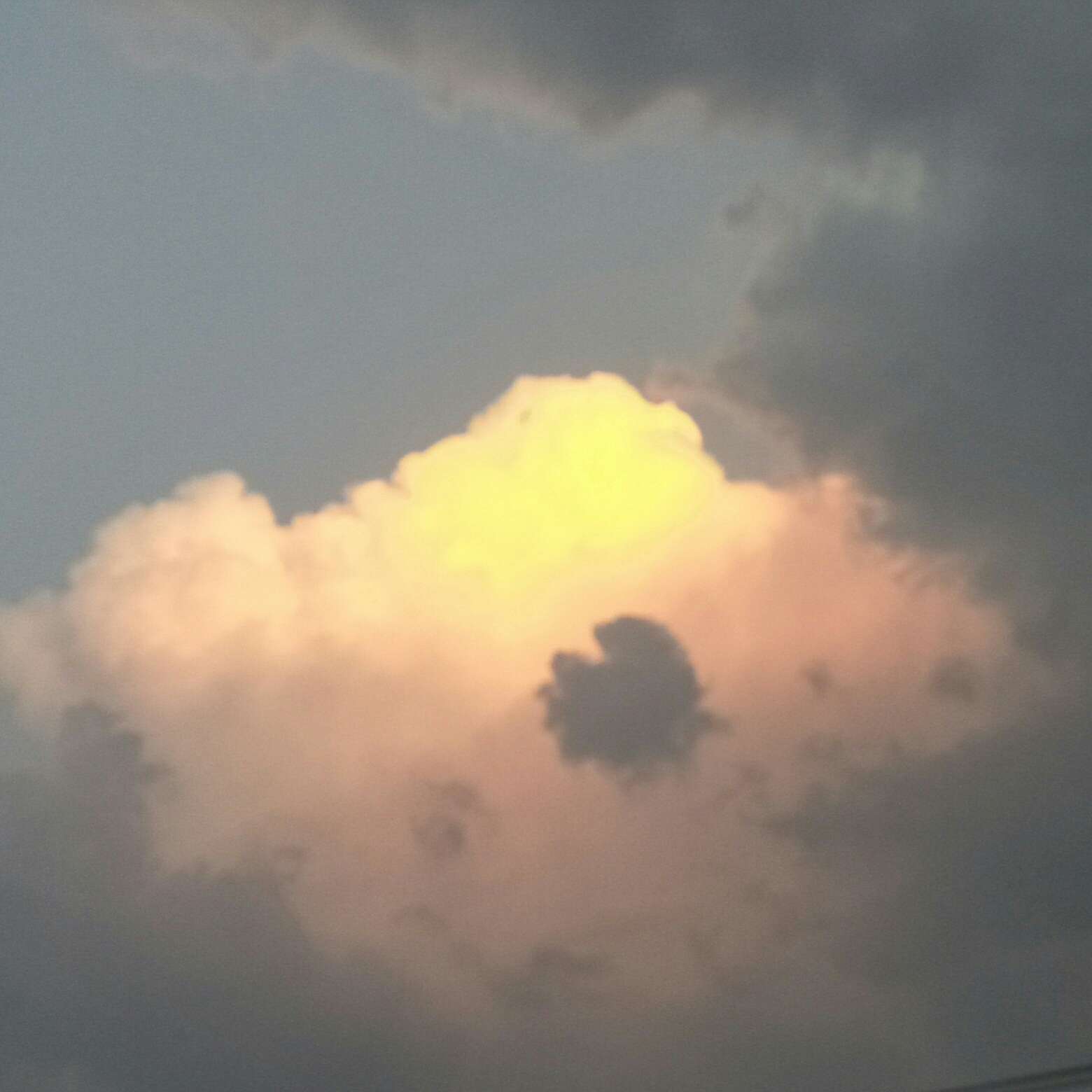 是吕言吖～