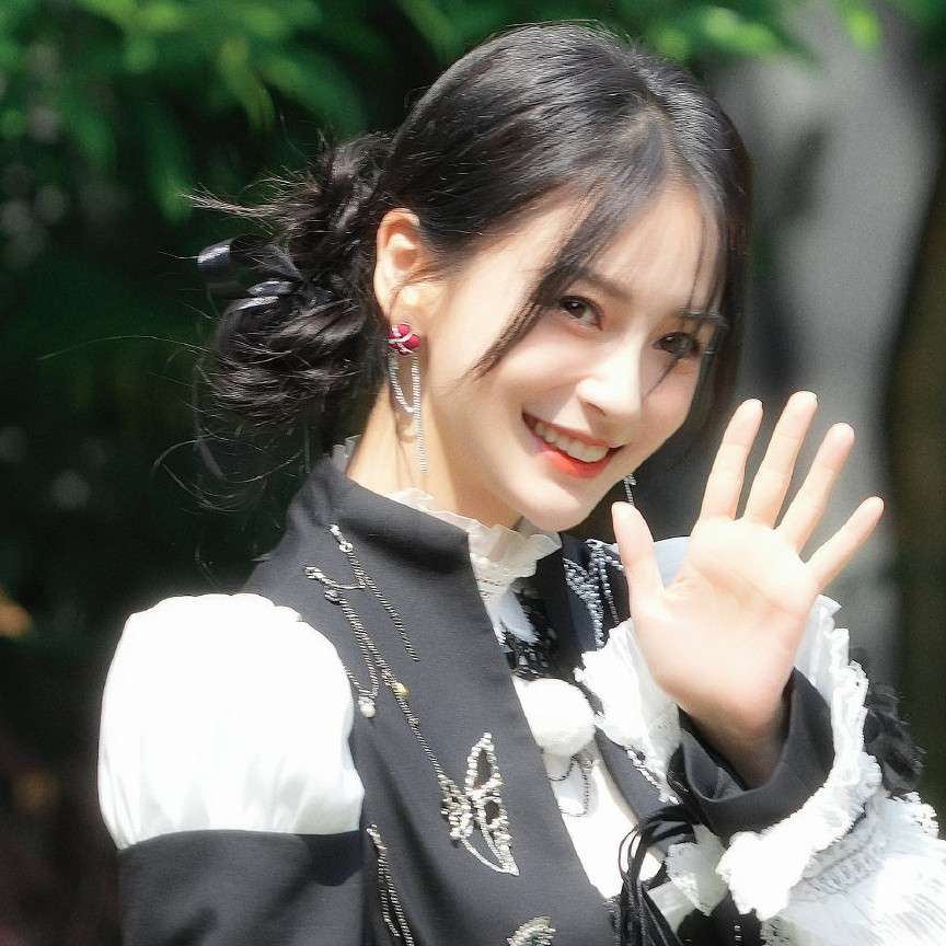 杨颖