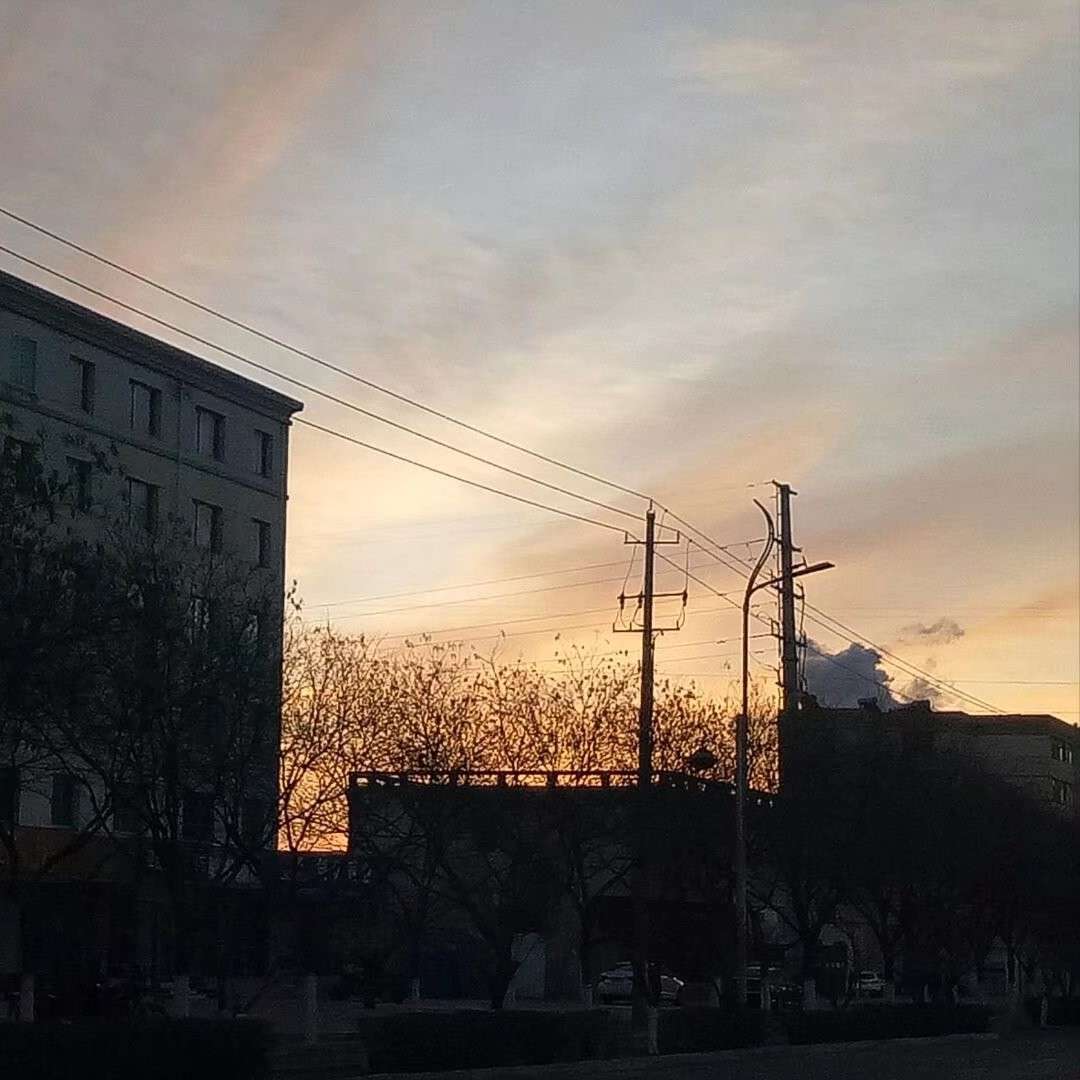 日暮倚修竹