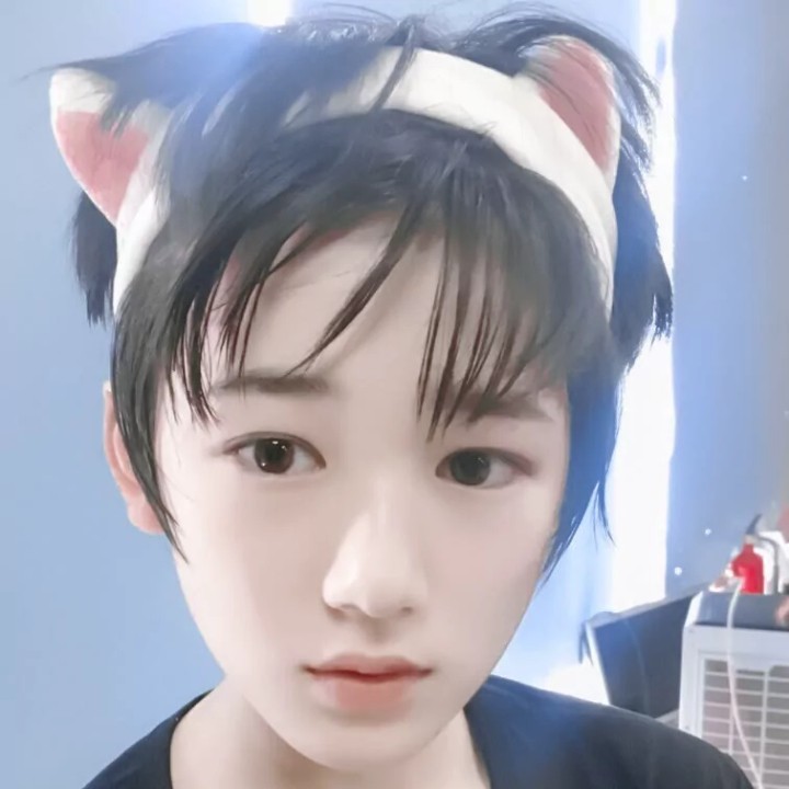 爱惨了宋亚轩的一个女孩