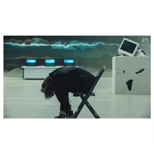 .啊哦的专辑- 爱自己