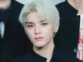 李泰容