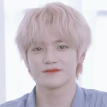 李泰容