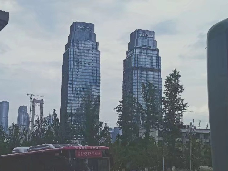 长江国际十八楼
