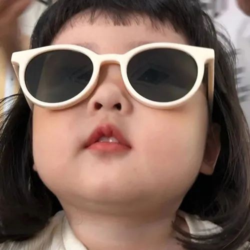 搞笑