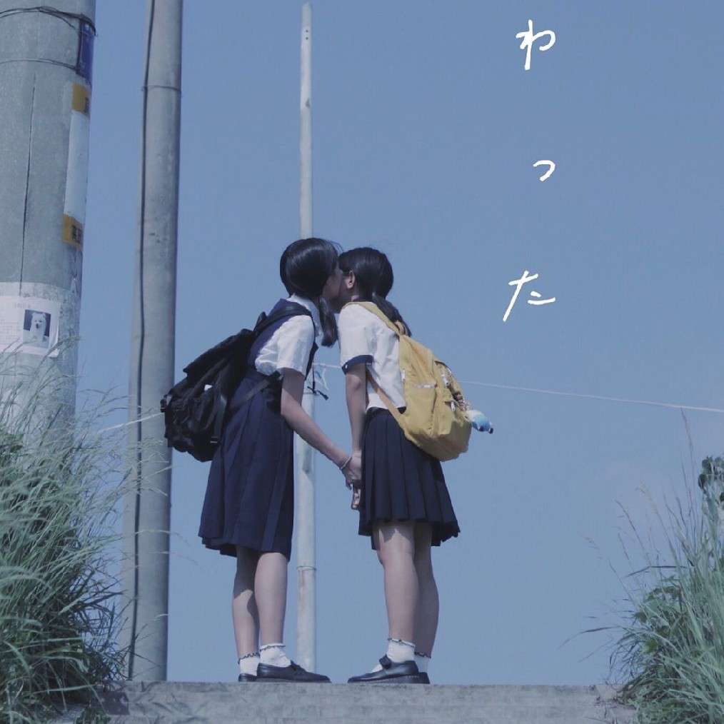 [当年巷初见晏。]