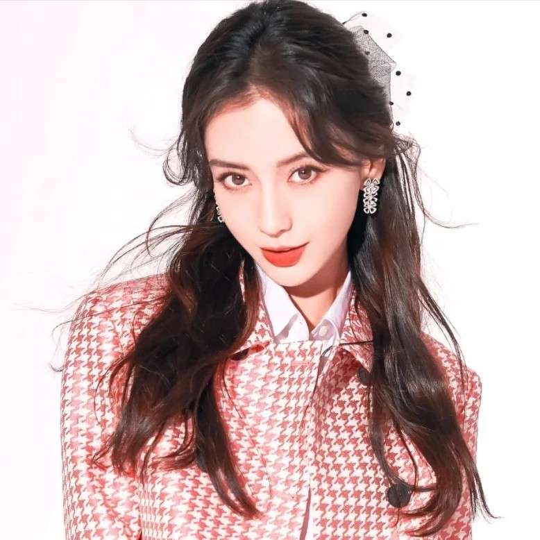 杨颖