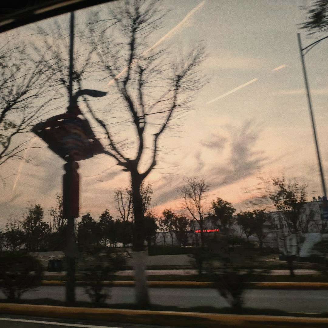 。