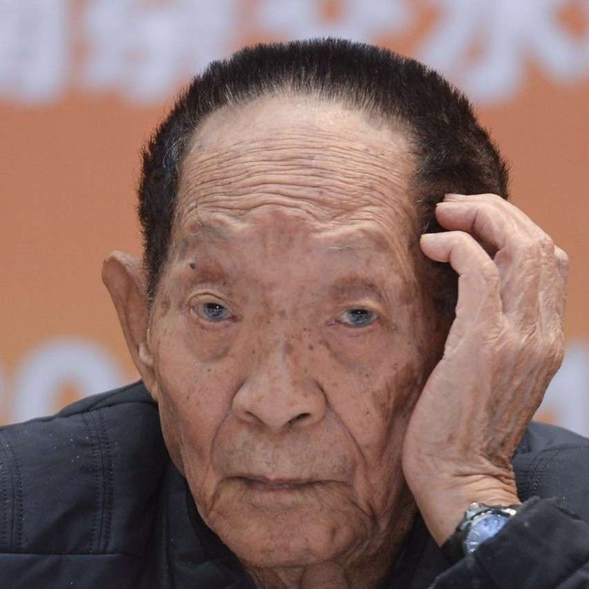 致敬袁老
