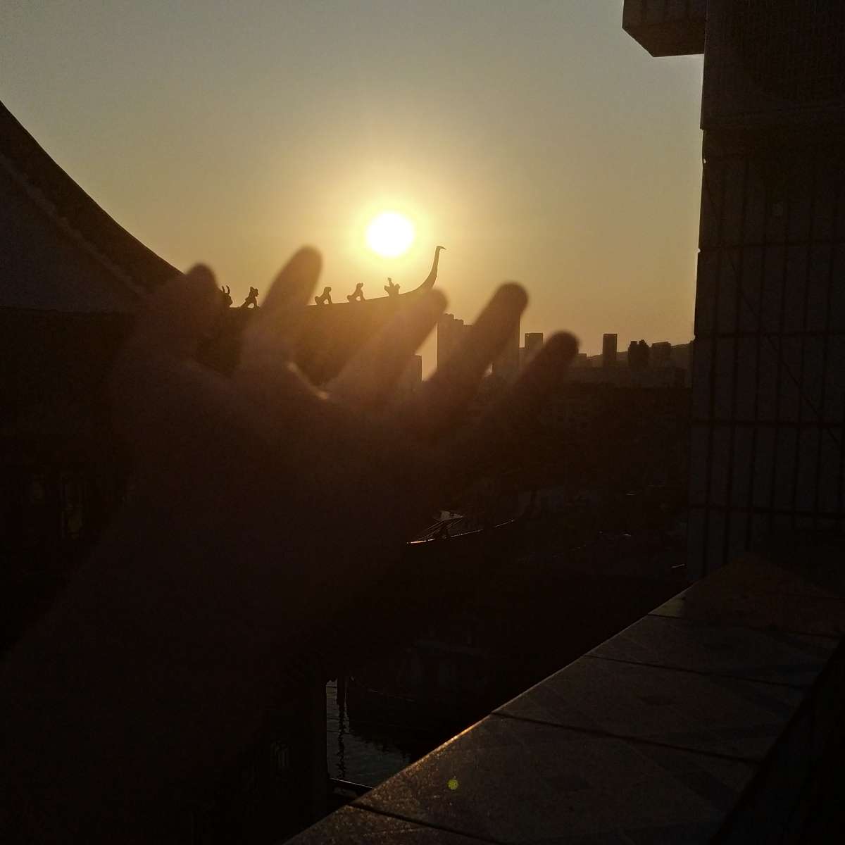 黄昏