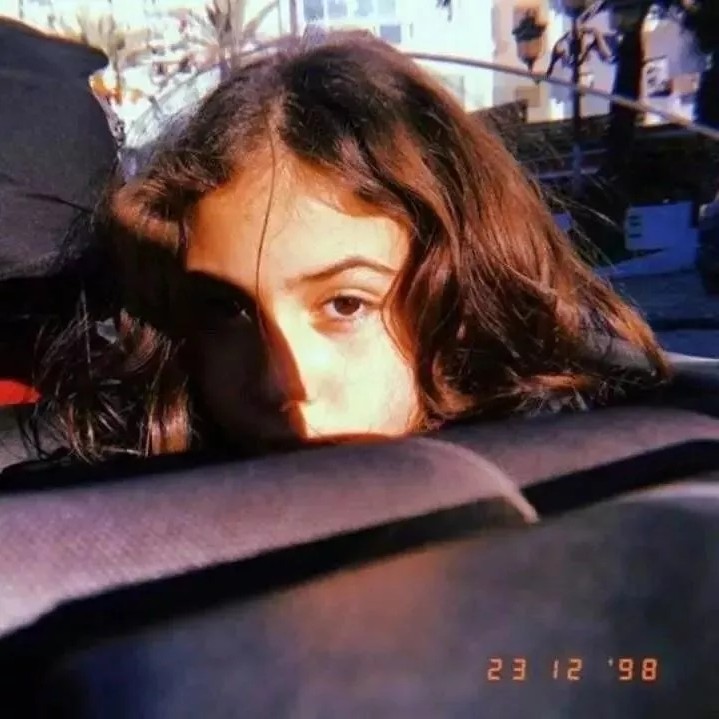 👹