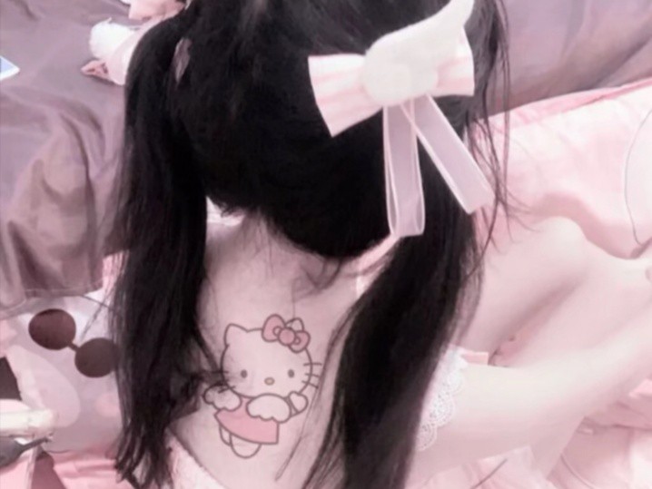绿茶妹妹.