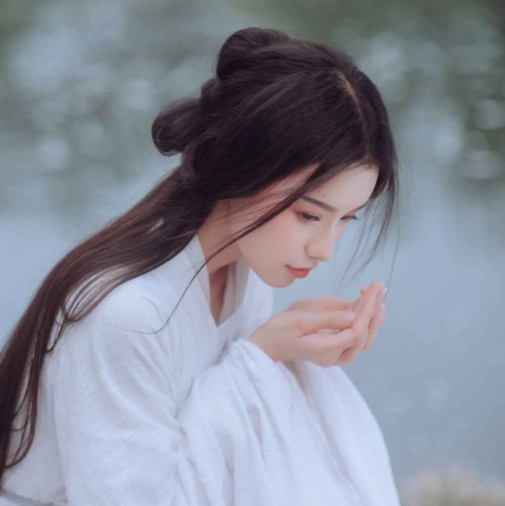 古风人物 | 美女：态浓意远淑且真，肌理细腻骨肉匀