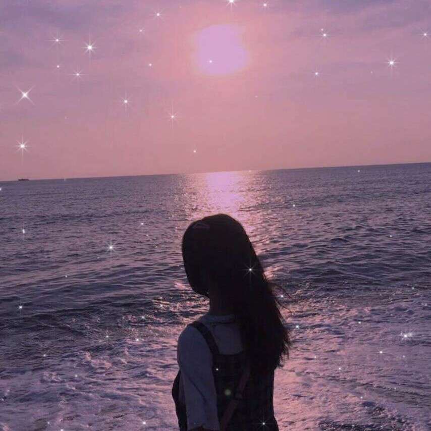 星空下的拥抱