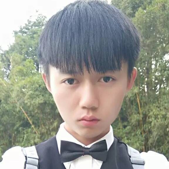 戴领