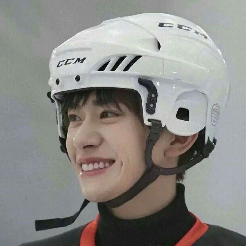 易烊千玺