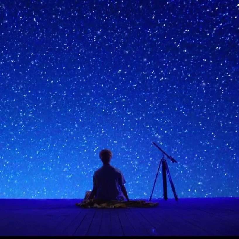 黑夜中的一点光