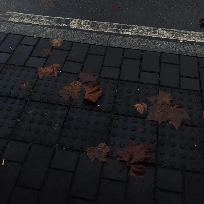 余光中