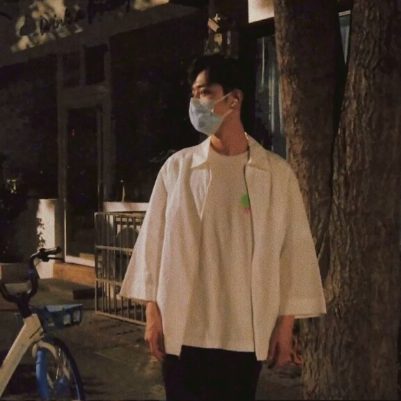 肖战