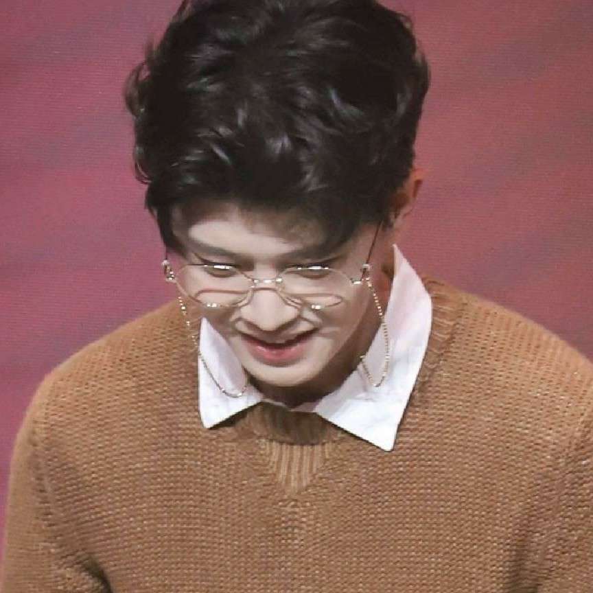 任嘉伦