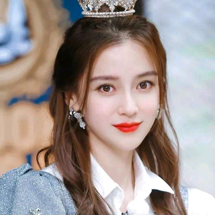 杨颖