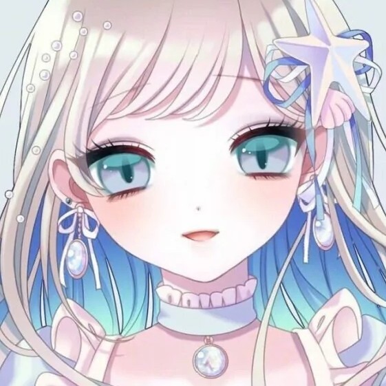 穆初