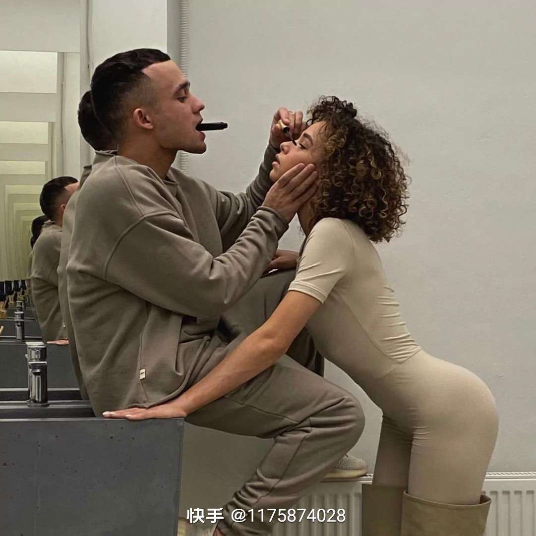 01：11