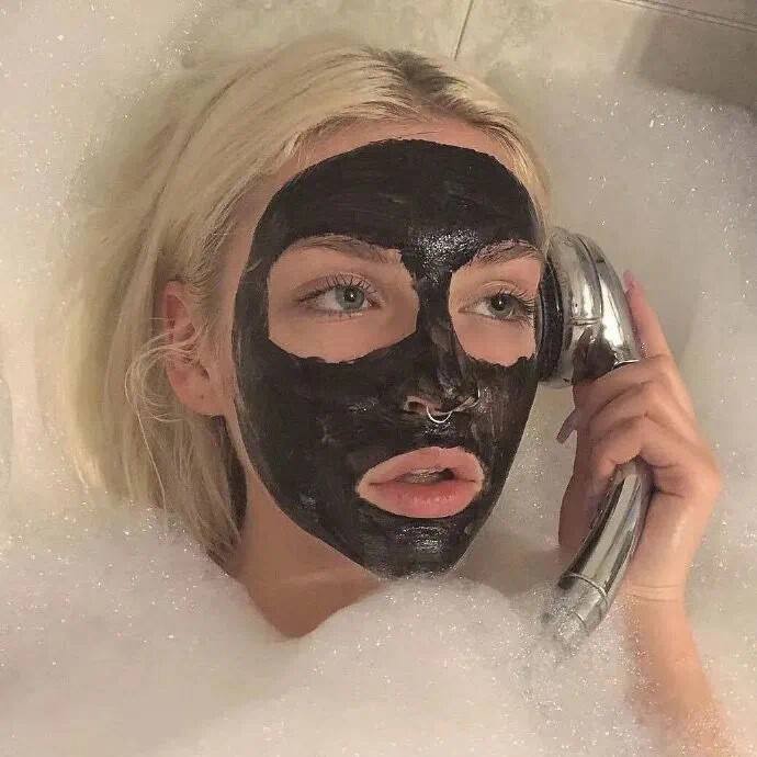 搞笑