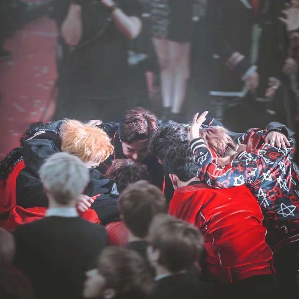 EXO